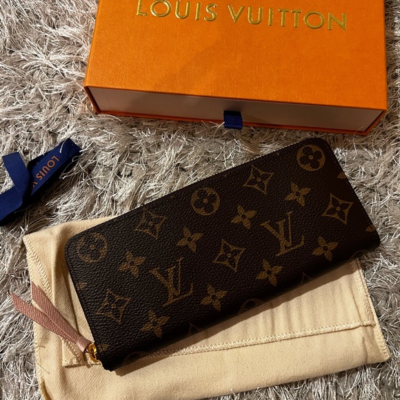 LOUIS VUITTON MONOGRAM CLEMENCE WALLET LONG ZIP - Picture 3 of 13